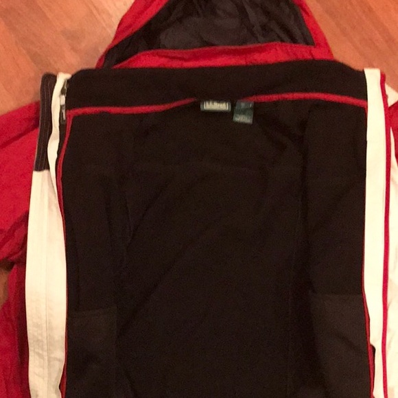 L.L Bean warm jacket with removable vest like new. - Picture 2 of 3